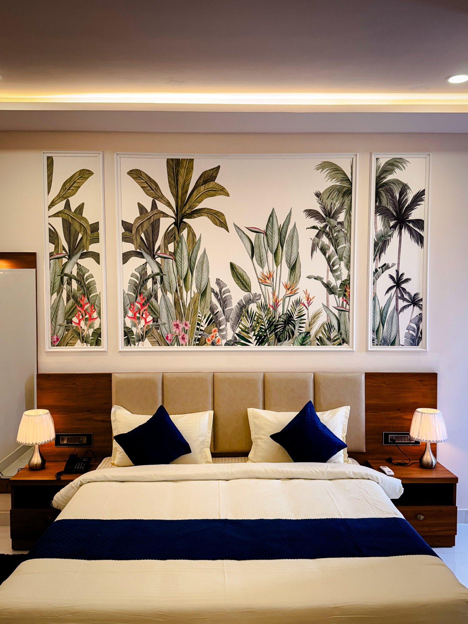 Luxury Hotel